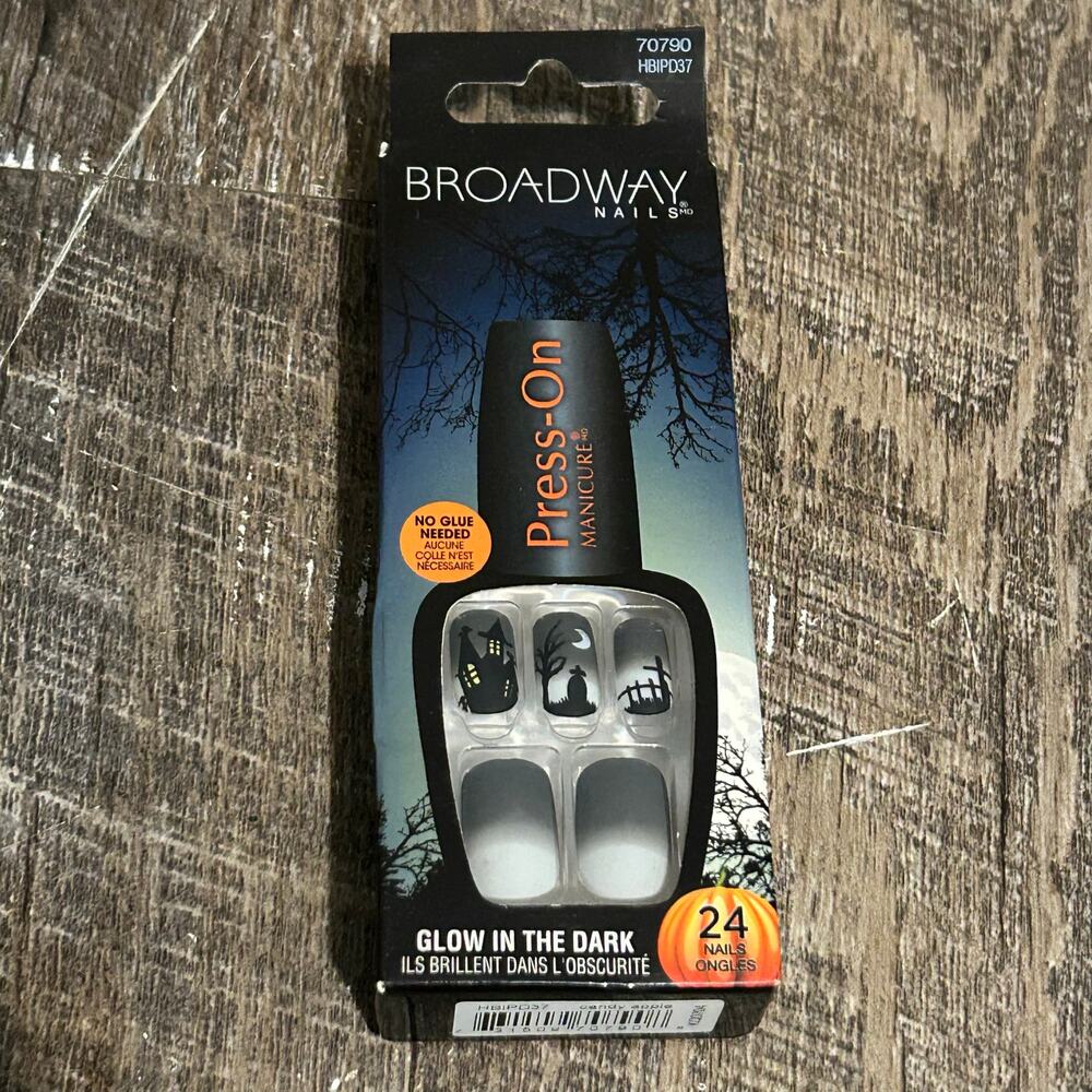 Kiss ImPress Fake Press On Nails HALLOWEEN Glow in the Dark Candy Apple